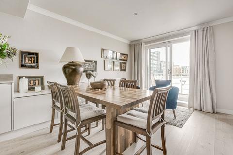 Flat 9, Sherwood Court Chatfield Road, London, SW11 3UY