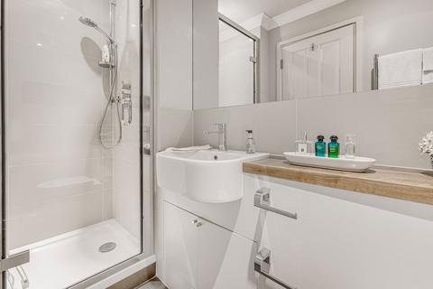 Flat 9, Sherwood Court Chatfield Road, London, SW11 3UY