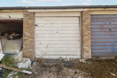 Garage for sale, Garage @ 45 Kemsing Gardens, Canterbury, Kent, CT2 7RF