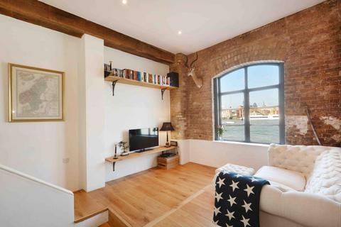 2 bedroom apartment for sale, Rotherhithe Street, South-East, London, SE16