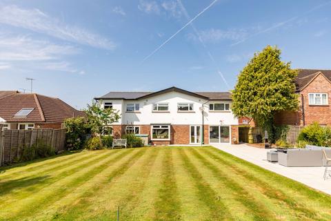 5 bedroom detached house for sale, Church Lane, Crawley RH10