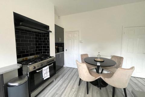 3 bedroom terraced house to rent, Hall Road, Handsworth, Sheffield, South Yorkshire, S13