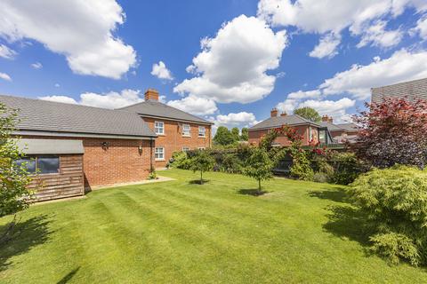 4 bedroom semi-detached house for sale, Heritage Close, Wallingford, OX10