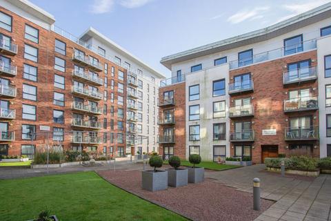 2 bedroom apartment to rent, at Manchester, Penthouse Apartment, Zinc Court M25