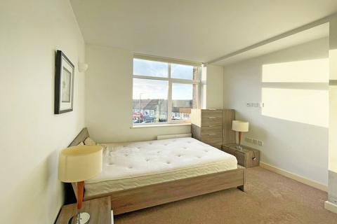 1 bedroom apartment for sale, Waddon House, Croydon, London CR0