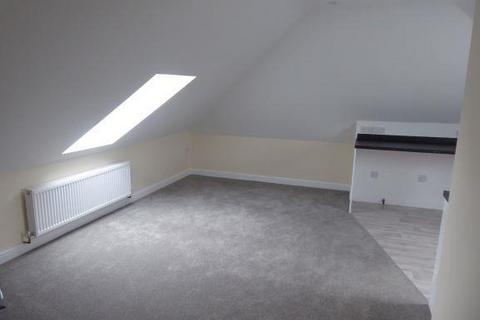 3 bedroom apartment to rent, Northallerton Road, Leeming Bar, Northallerton