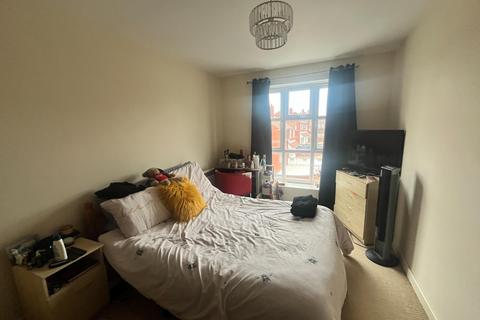 1 bedroom flat for sale, Caryl Street, Toxteth, Liverpool, L8