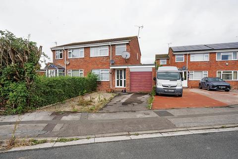 3 bedroom semi-detached house for sale, Tirlebank Way, Gloucestershire GL20