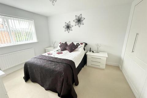 26 Hatherall Close, Stratton St Margaret, Swindon, SN3 4LQ
