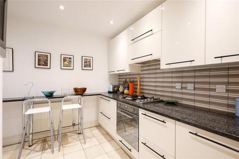 2 bedroom end of terrace house for sale, Langford Close, London, W3