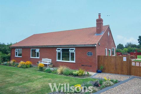 3 bedroom detached bungalow for sale, Spilsby Road, Wainfleet, Skegness