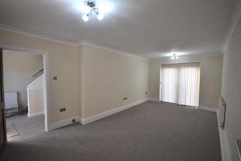 3 bedroom terraced house for sale, Wike Gate Road, Thorne, Doncaster