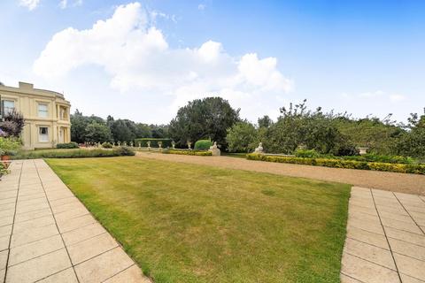 2 bedroom end of terrace house for sale, Henry Tate Mews, Streatham