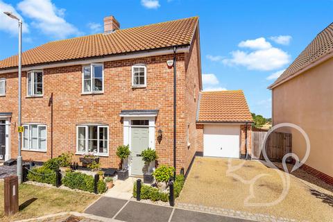 3 bedroom semi-detached house for sale, Foundry Close, Glemsford