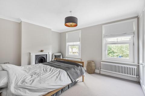 4 bedroom terraced house for sale, Rowena Crescent, Battersea