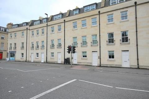 2 bedroom maisonette to rent, St. Georges Place