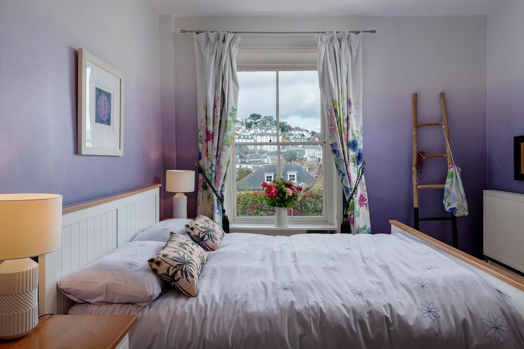 10 South Ford Road, Dartmouth Bedroom 1