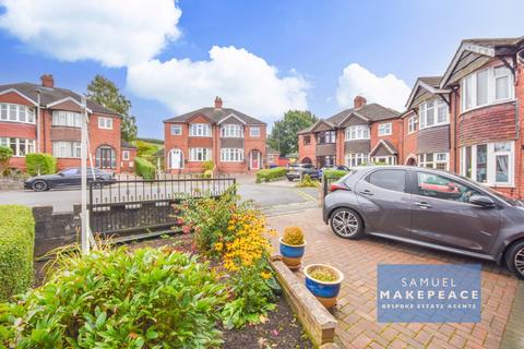 3 bedroom semi-detached house for sale, Birchgate Grove, Bucknall, Stoke-on-Trent