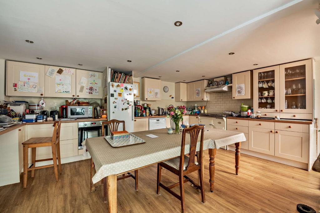 Cottage Kitchen