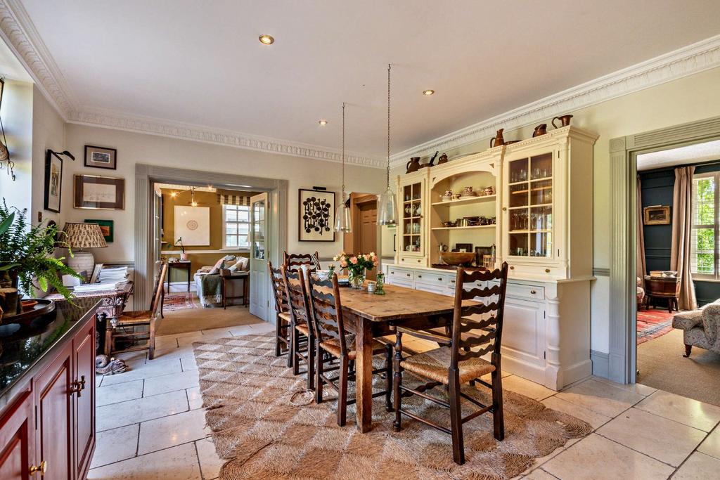 Breakfast Room