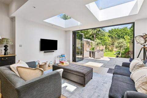 5 bedroom terraced house for sale, Hendham Road, SW17