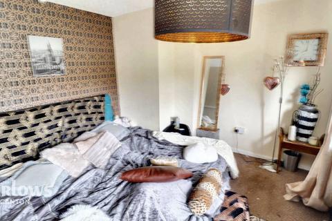 12 Bramble Close, Cardiff, CF5 3UA