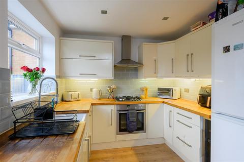 2 bedroom semi-detached house for sale, Helmsdale, Woodthorpe, York , YO24 2XW