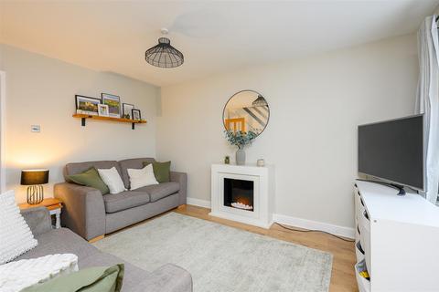 2 bedroom semi-detached house for sale, Helmsdale, Woodthorpe, York , YO24 2XW