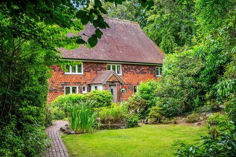 5 bedroom detached house for sale, Felcourt Road, East Grinstead RH19