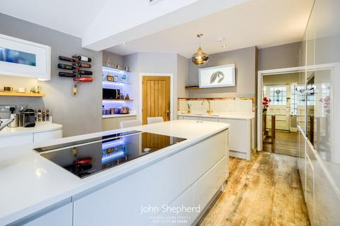 31 Marsh Lane, Solihull, B91 2PG