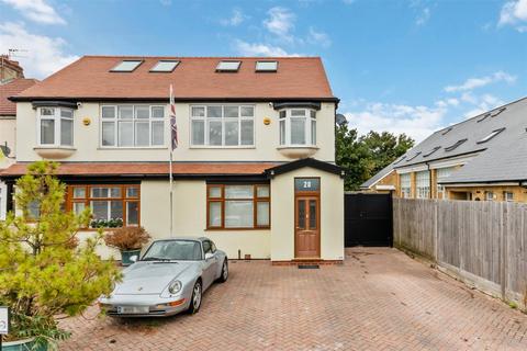 20 Arras Avenue, Morden, SM4 6DF