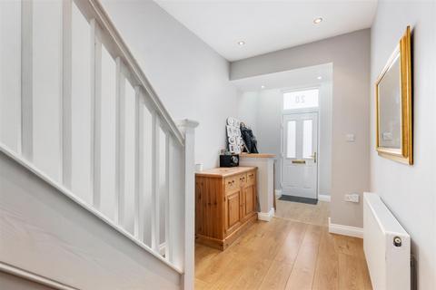 20 Arras Avenue, Morden, SM4 6DF
