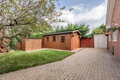 3 bedroom detached bungalow for sale, Arym, Little Orchard, Woodham