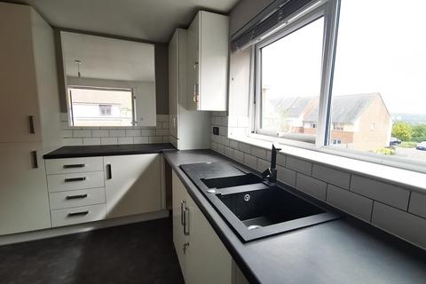 2 bedroom flat to rent, Bellshiel Grove, The Rise, Newcastle upon Tyne, NE15