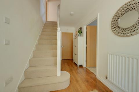 3 bedroom detached house for sale, Sycamore Drive, Burgess Hill, RH15