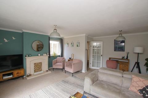 3 bedroom link detached house for sale, Burton Road, Eastbourne BN21