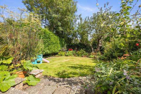 5 bedroom end of terrace house for sale, High Street, Hurstpierpoint, Hassocks, West Sussex, BN6