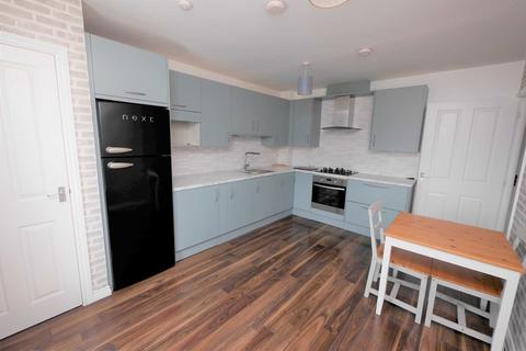 1 bedroom flat for sale, Shearwater House, Harwich