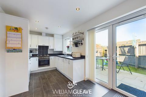 3 bedroom detached house for sale, Victoria Road, Flintshire CH7