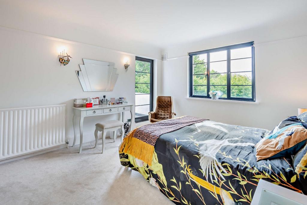 Principal Bedroom