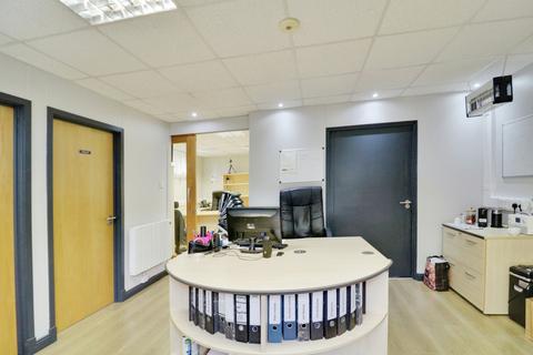 Office to rent, Beaches Road, Wickford, SS11