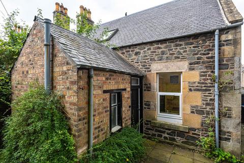 2 bedroom detached house for sale, 38 St. John Street, Galashiels