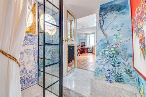 undefined, Sloane Gardens, Chelsea, London, SW1W