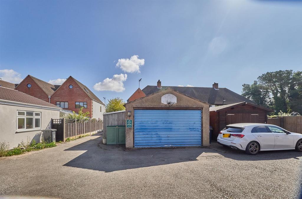 Double Garage