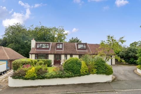2 Back Moor, Mottram, Hyde, SK14 6LF