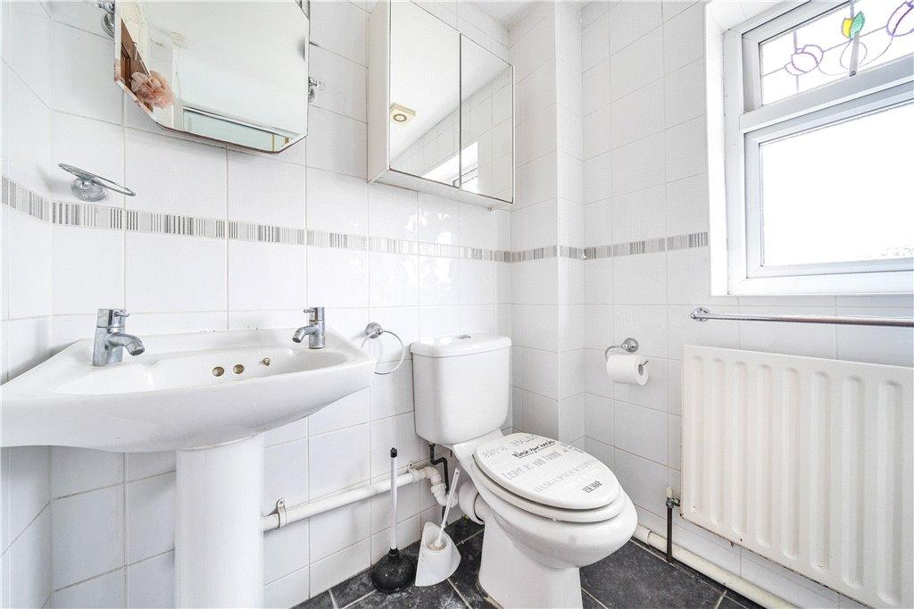 Wc/Shower Room