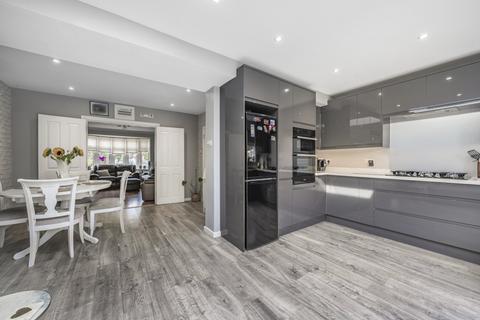 41 Windsor Avenue, Sutton, SM3 9RR