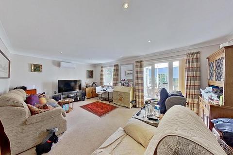 4 bedroom detached house for sale, Bullers Avenue, Herne Bay, CT6 8UH