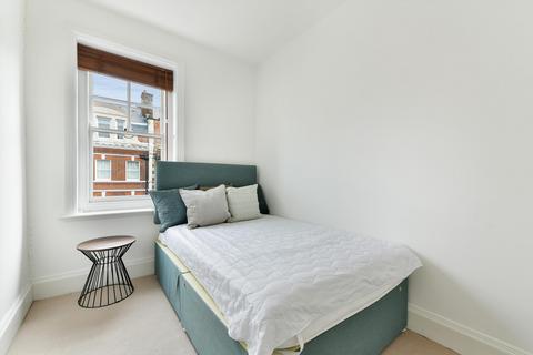 2 bedroom flat to rent, St. Johns Wood High Street, London, NW8