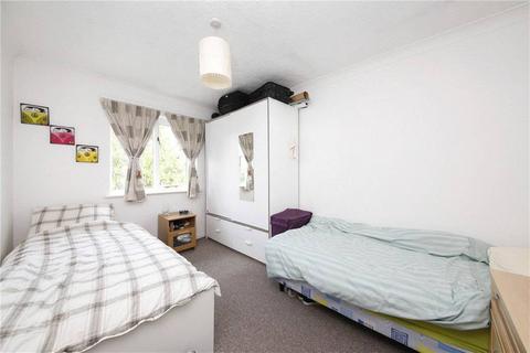 2 bedroom flat to rent, Sheppard Drive, Bermondsey, London, SE16